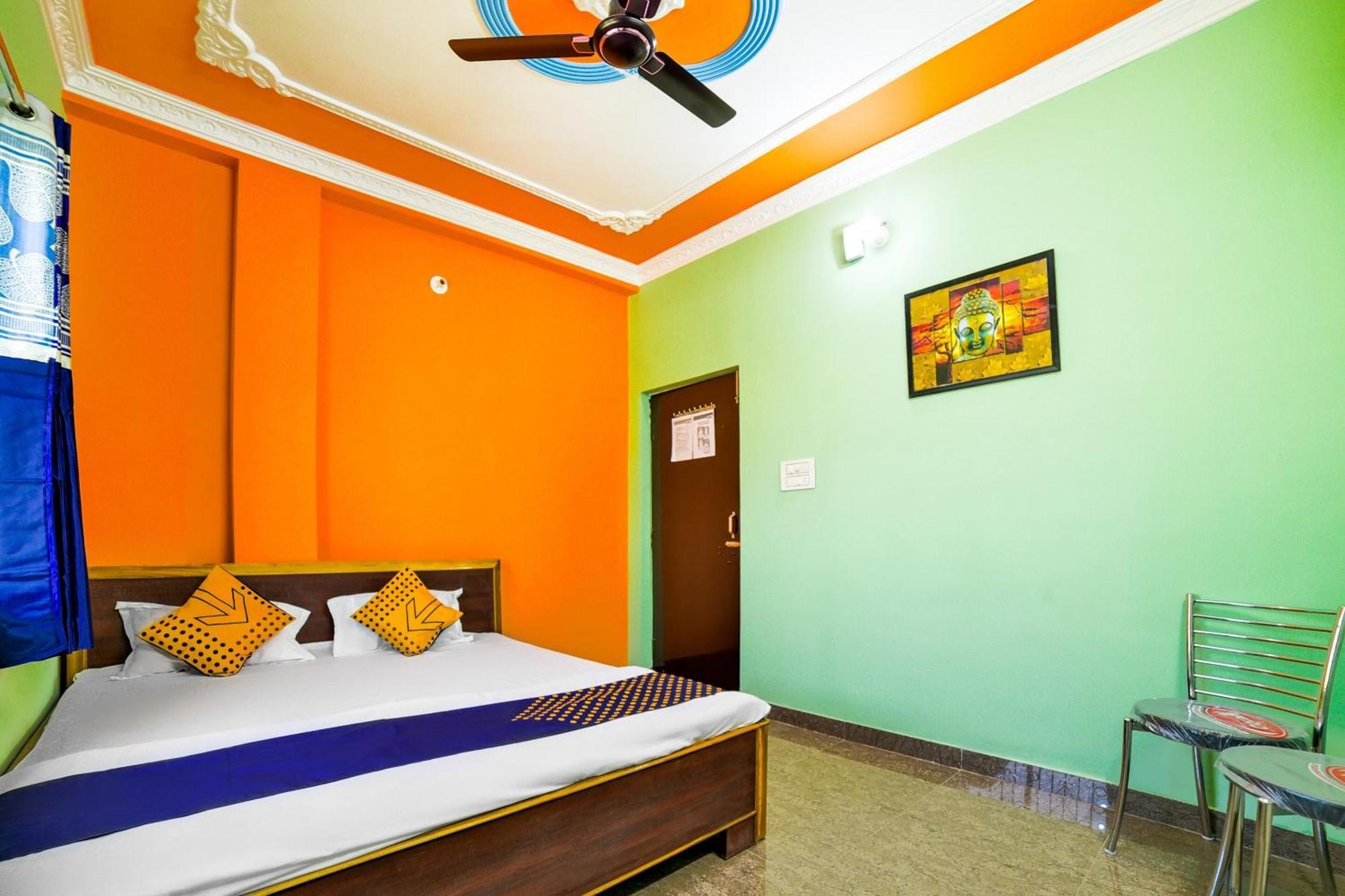 Spot On Devlok Guest House Patna  Exterior foto